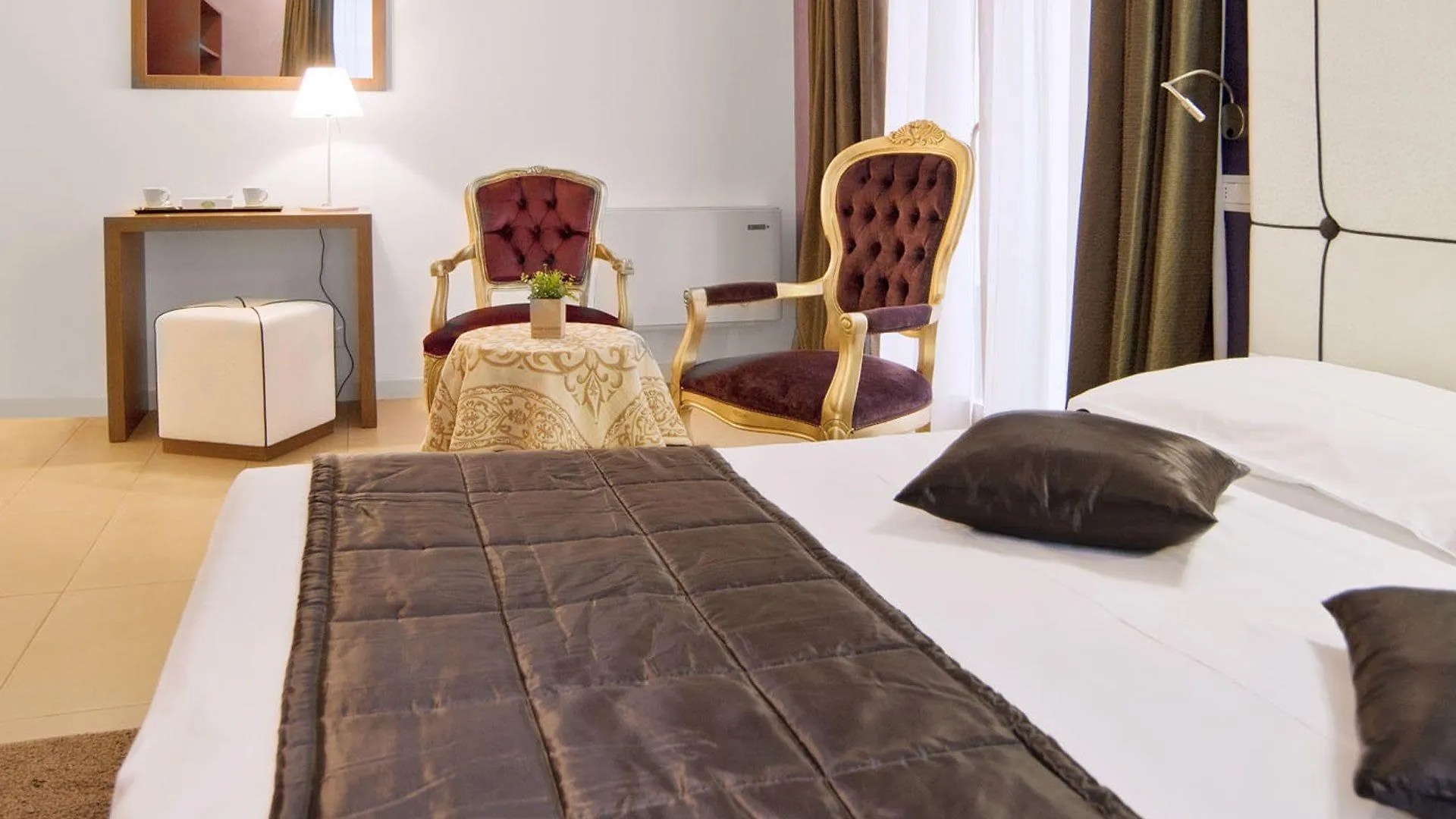 ***  Al Canal Regio - Guest House Венеция Италия