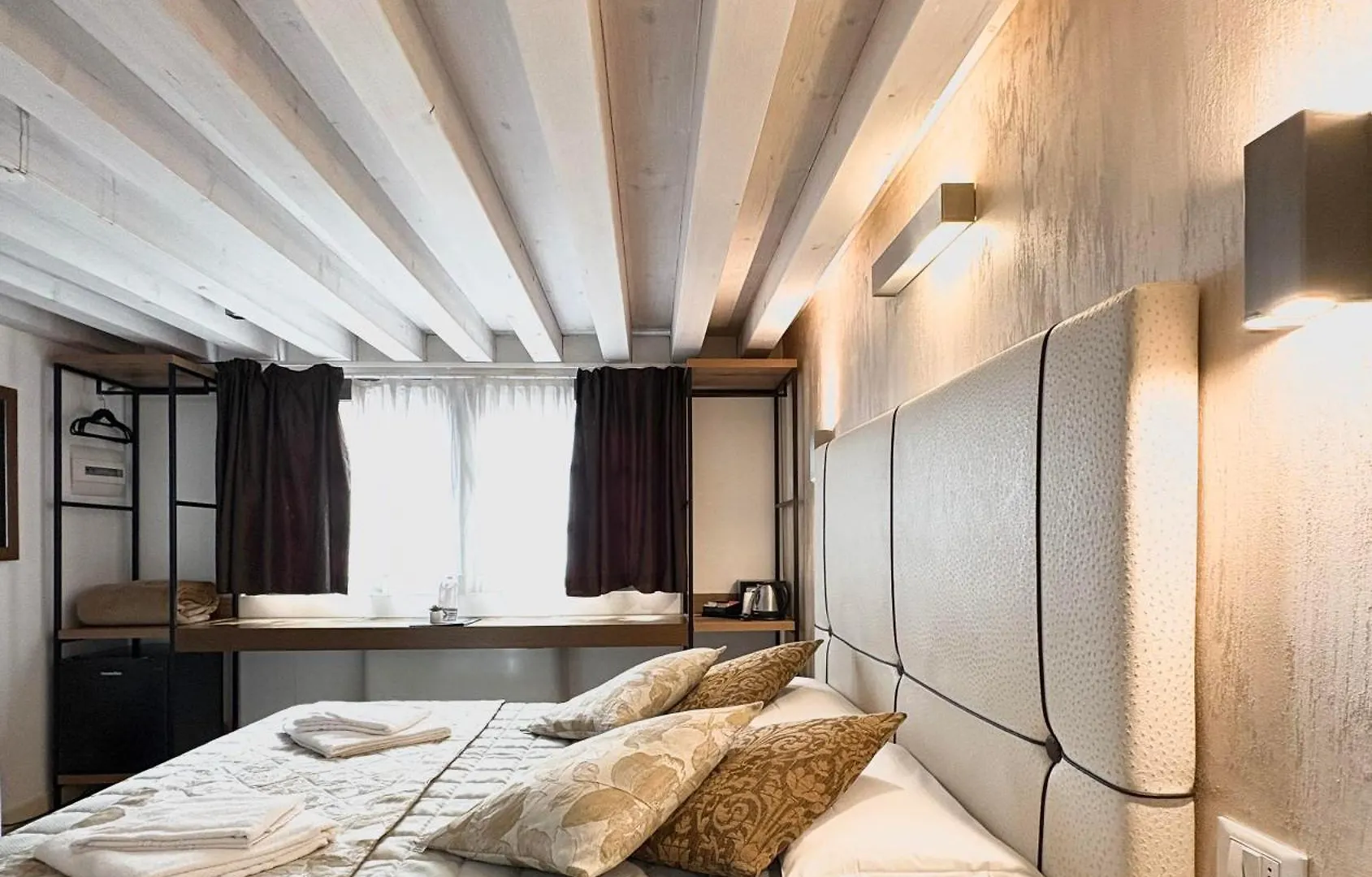 Al Canal Regio - Guest House Venice