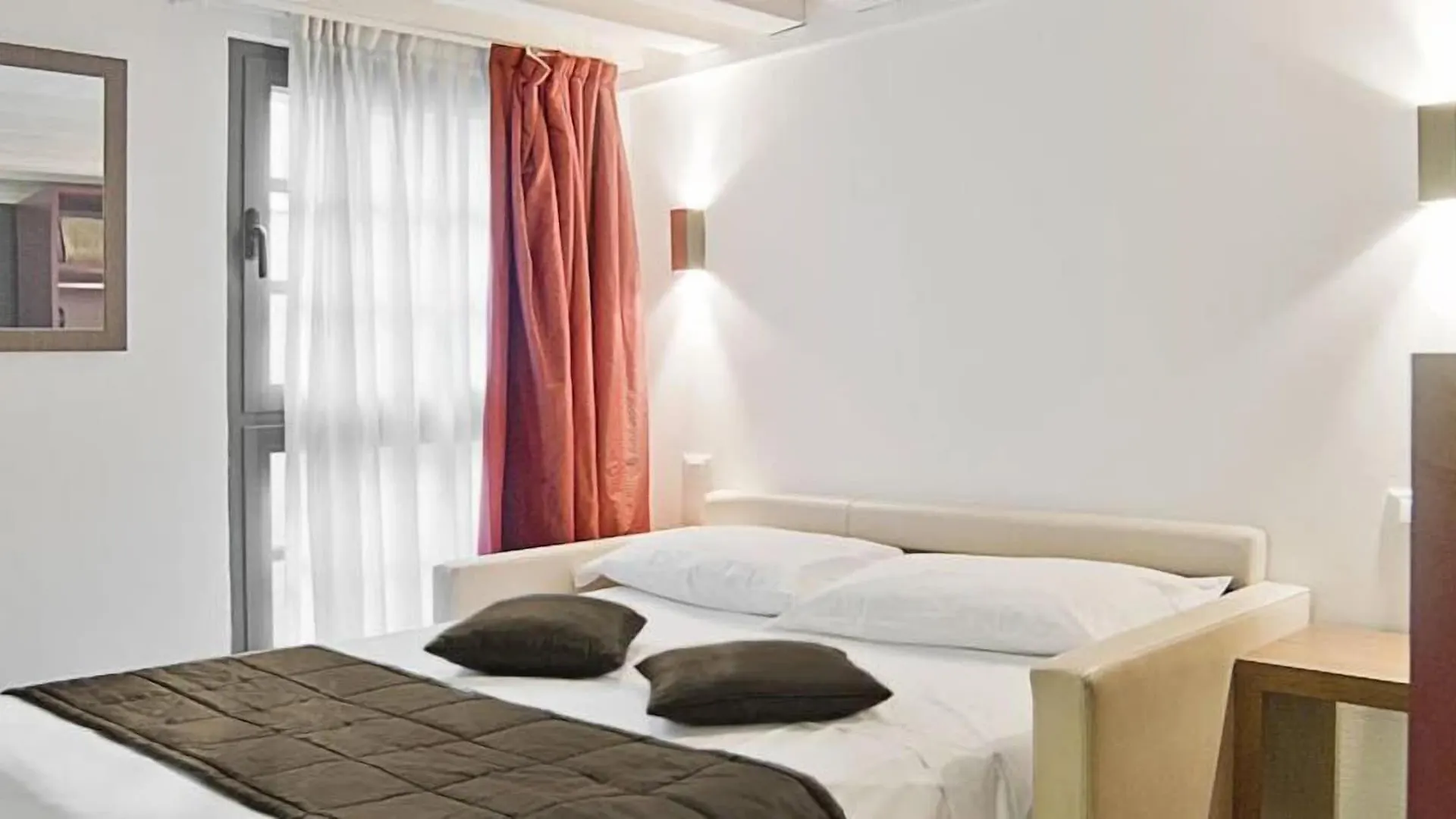 ***  Al Canal Regio - Guest House Venecia Italia
