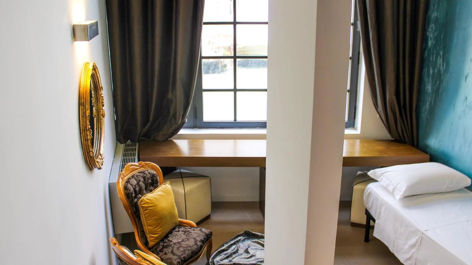 Al Canal Regio - Guest House Venecia 3*,