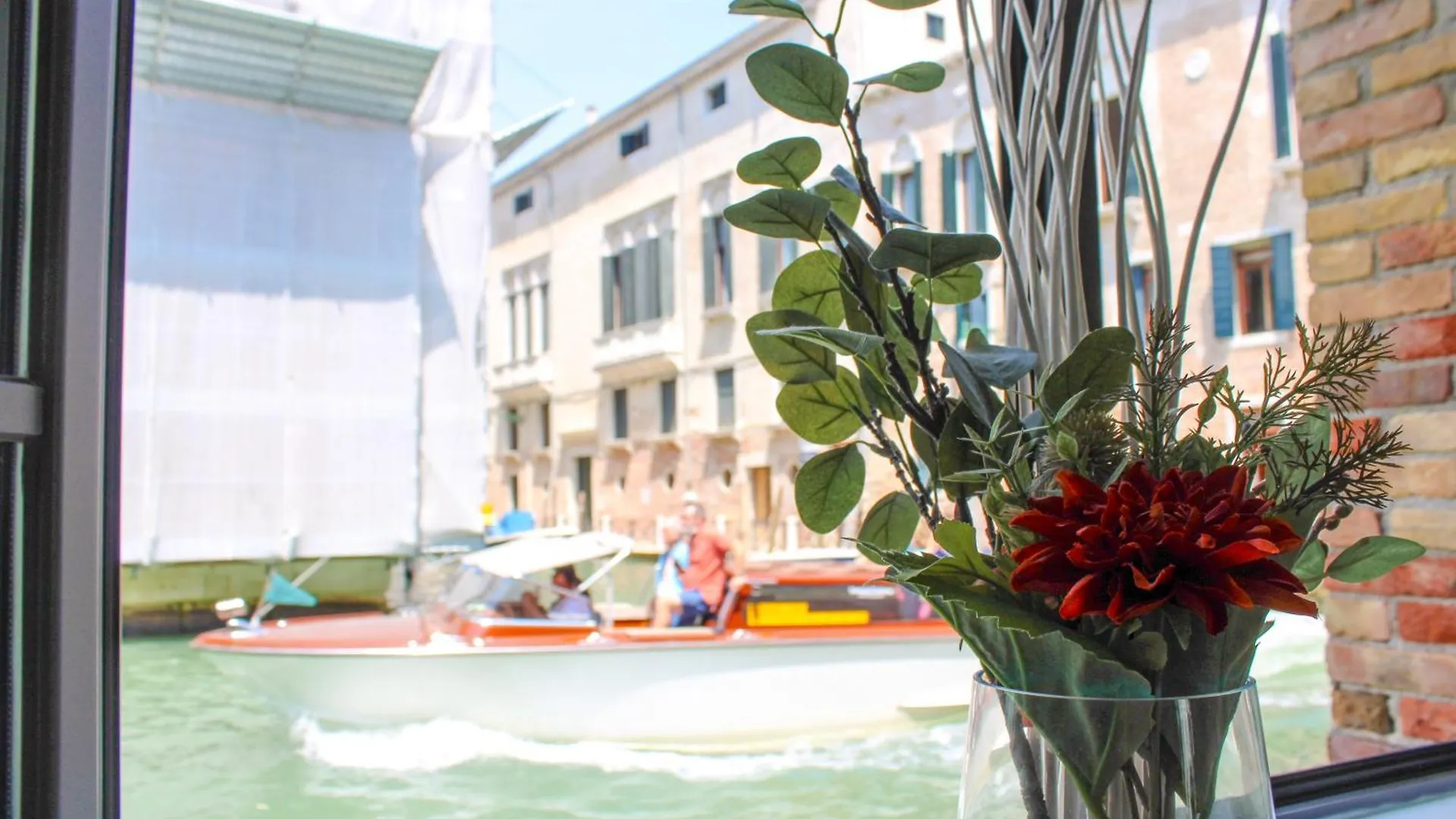 Al Canal Regio - Guest House Venecia