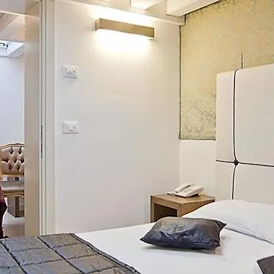 Al Canal Regio - Guest House Venecia 3*,